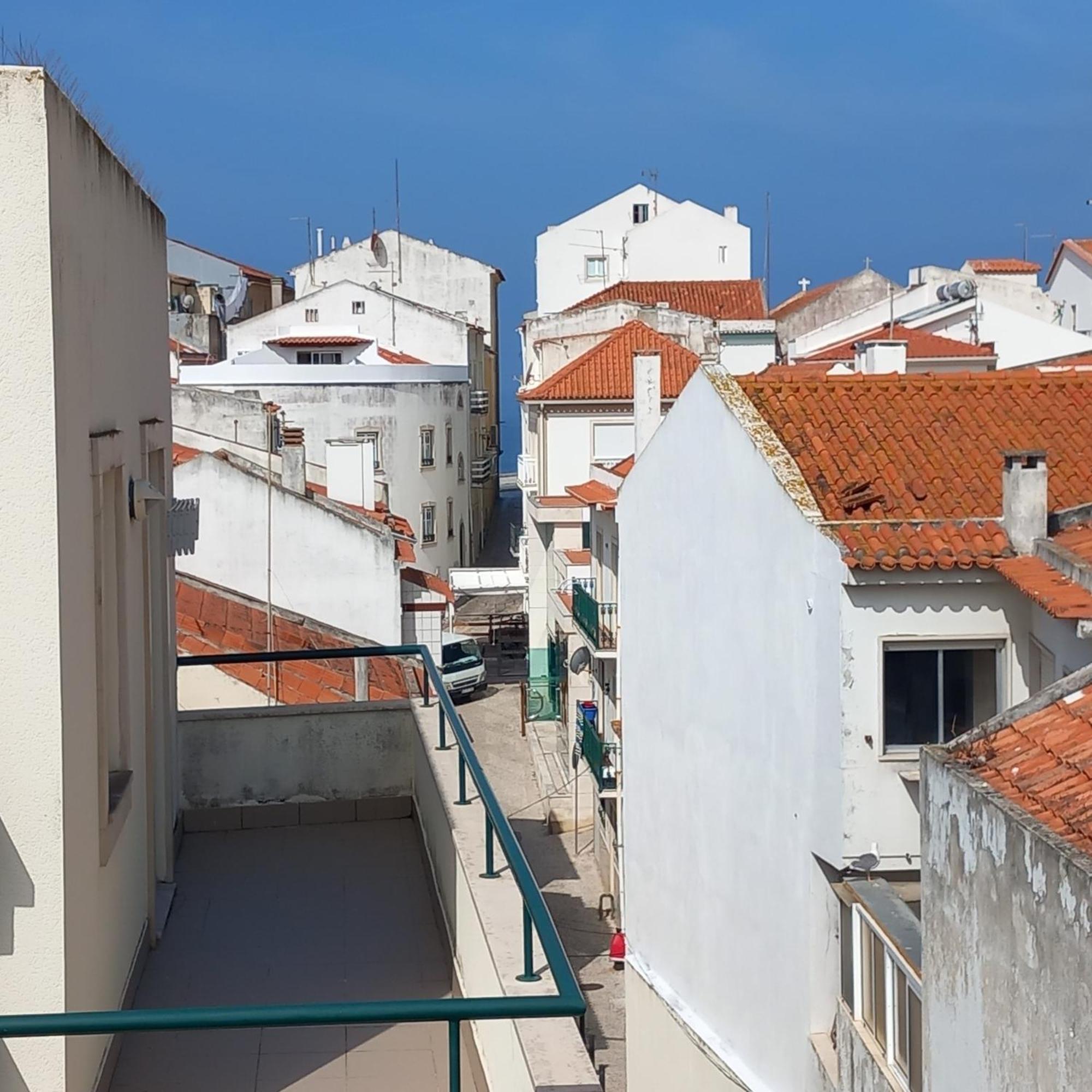 דירות נאזרה Casa Quintal מראה חיצוני תמונה